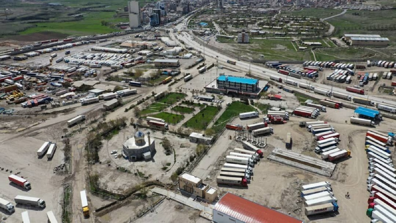 افزایش ۶۱ درصدی صادرات از مرز بازرگان