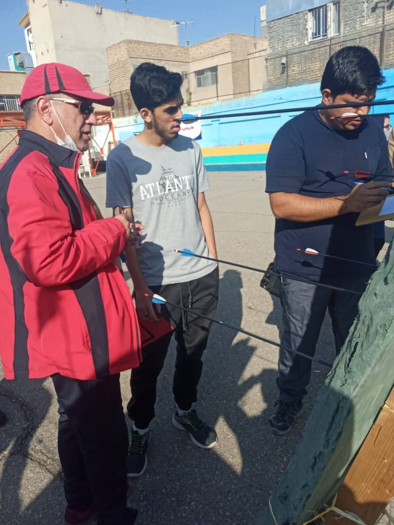 کمان داران برتر استان قم در رشته ریکرو معرفی شدند