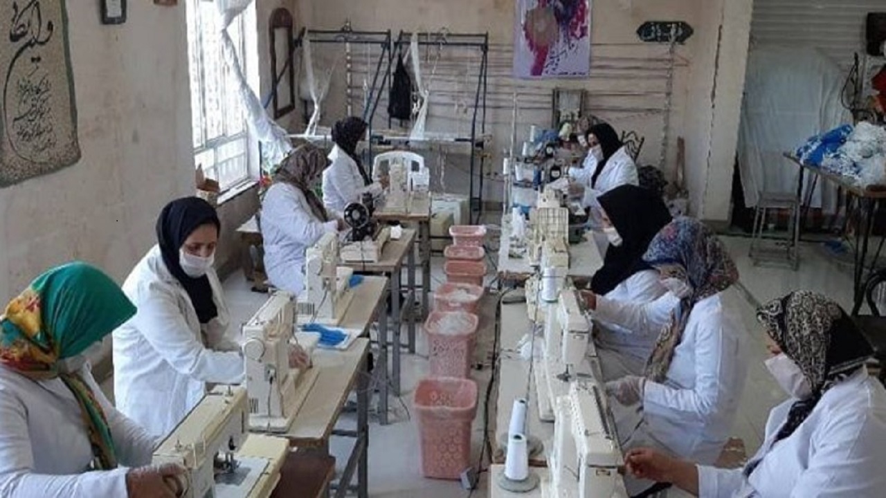 راه اندازی کارگاه اشتغال زایی صنایع دستی در روستای بهمنی میناب