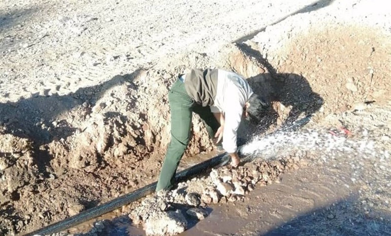 آبرسانی به روستای مرزندر کوهشاه احمدی