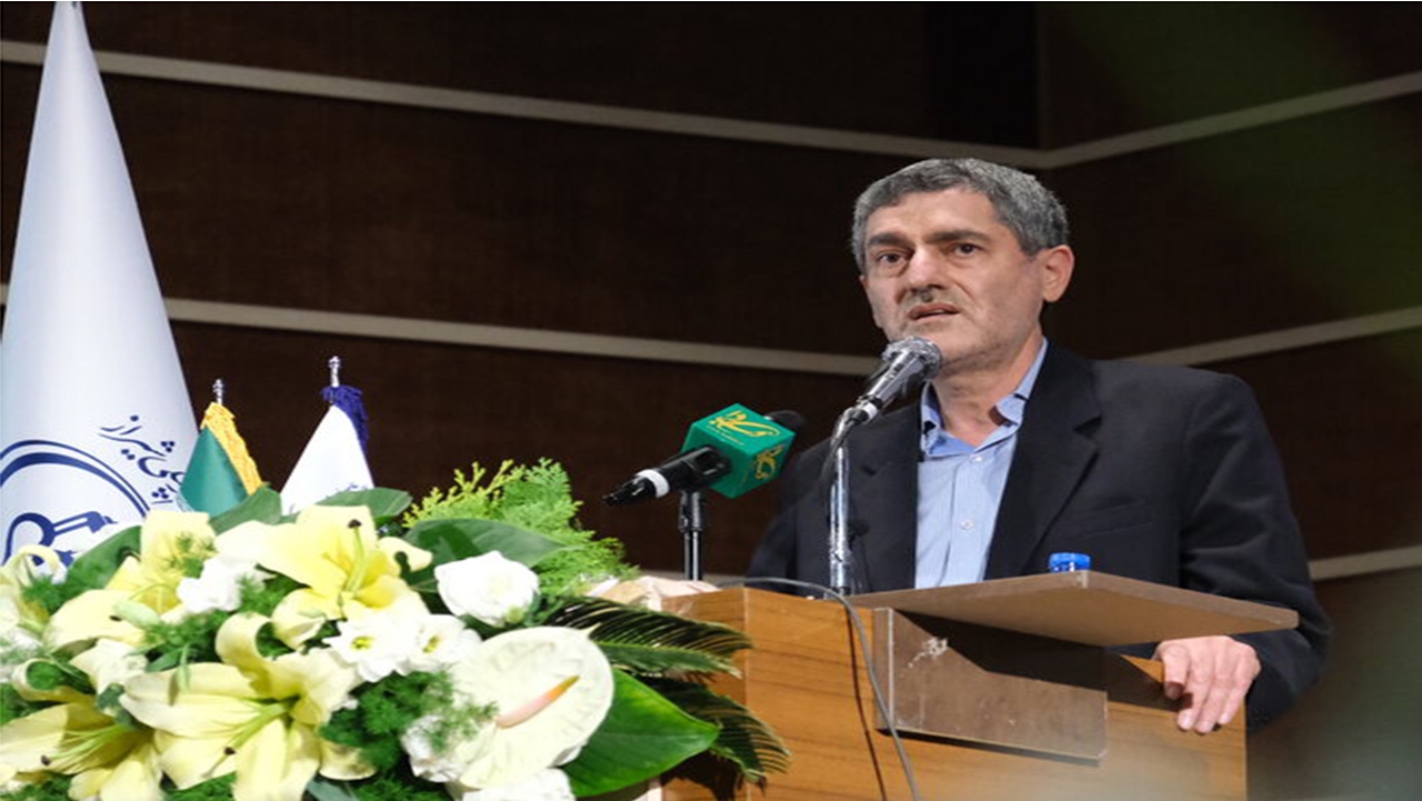 تمرکزگرایی در دولت سیزدهم شکسته شود