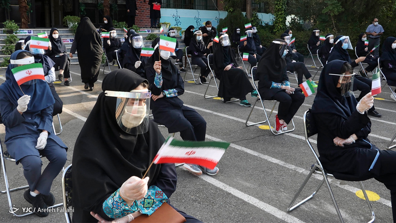 چرا بازگشایی بعضی از مدارس به تاخیر افتاد؟