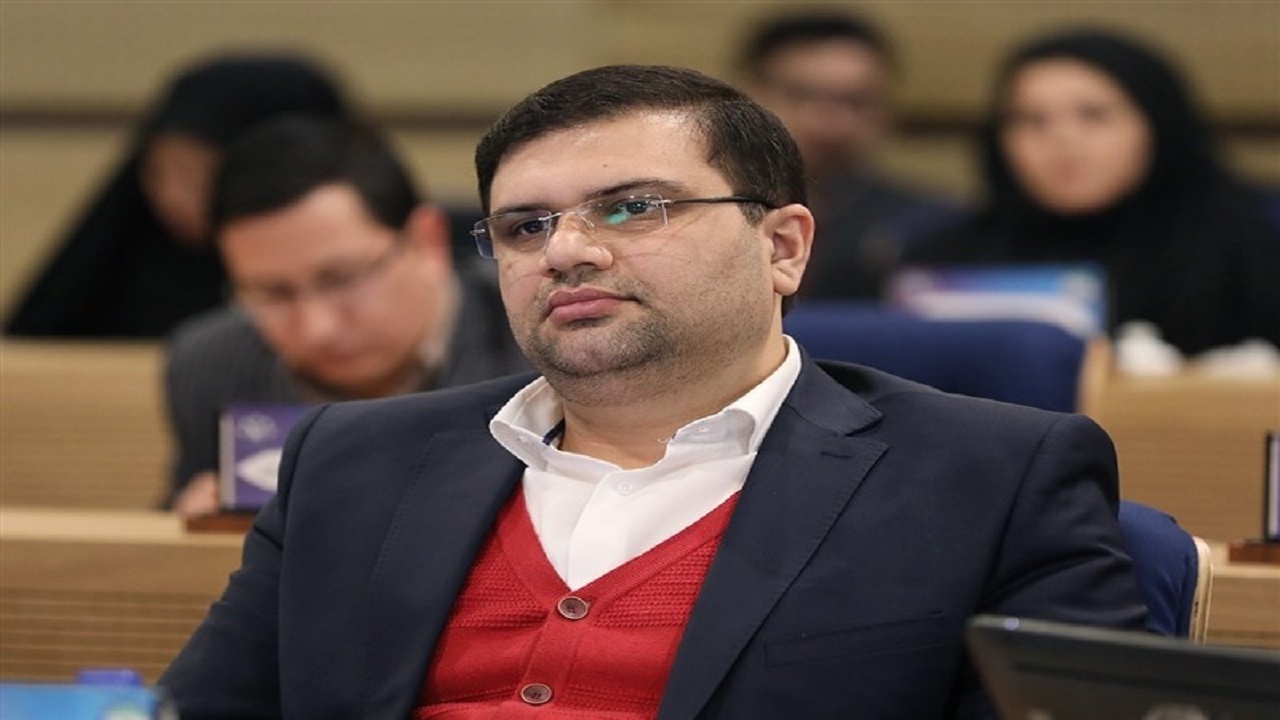 از