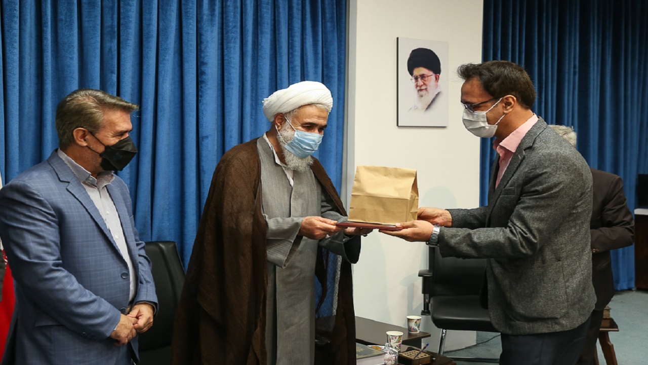 تجلیل امام جمعه قزوین از پرستاران