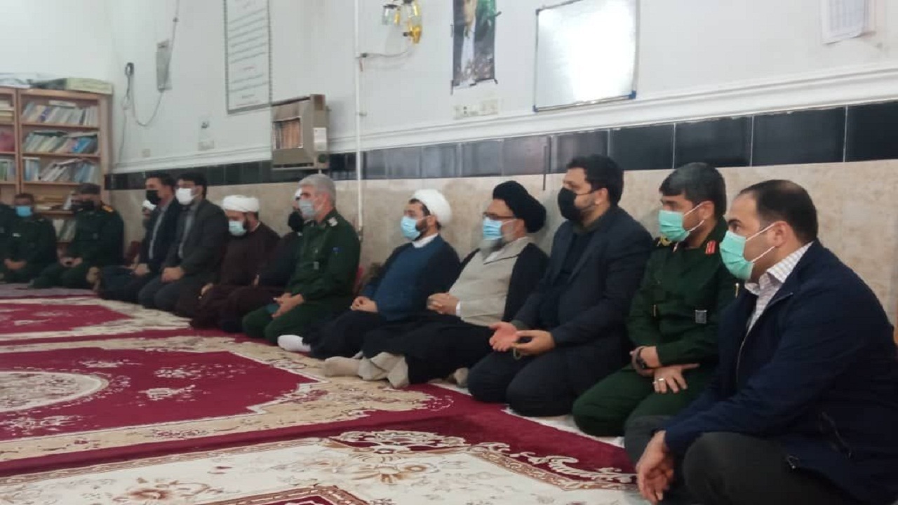 دیدار مسئولان کهگیلویه و بویراحمد با خانواده حادثه دیدگان اتوبوس دهدشت - تهران