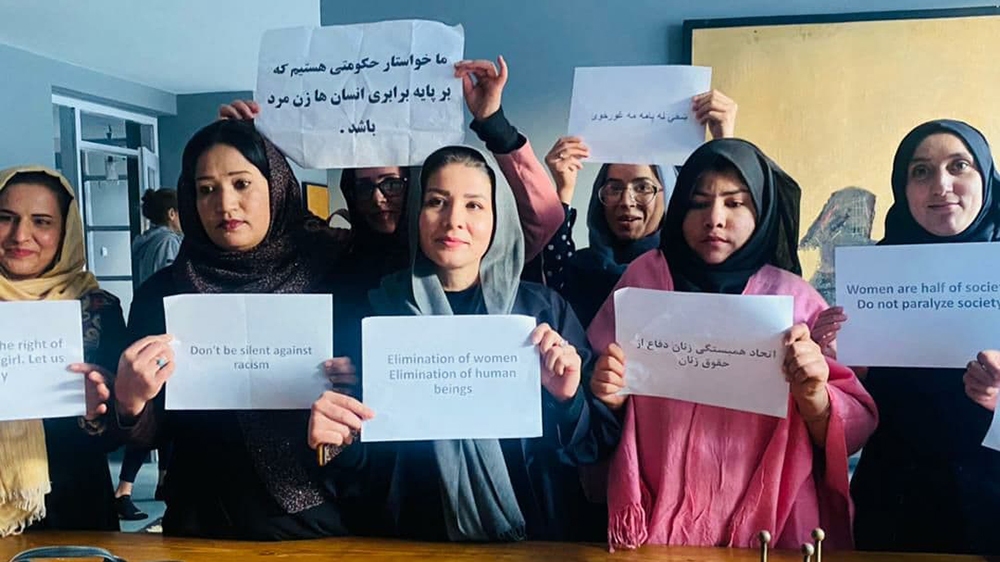اعتراض بانوان کابل علیه سیاست های طالبان در قبال زنان