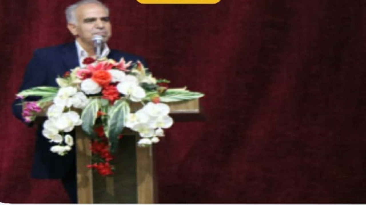 نشست شهردار جدید زرند با کارکنان و کارگران شهرداری