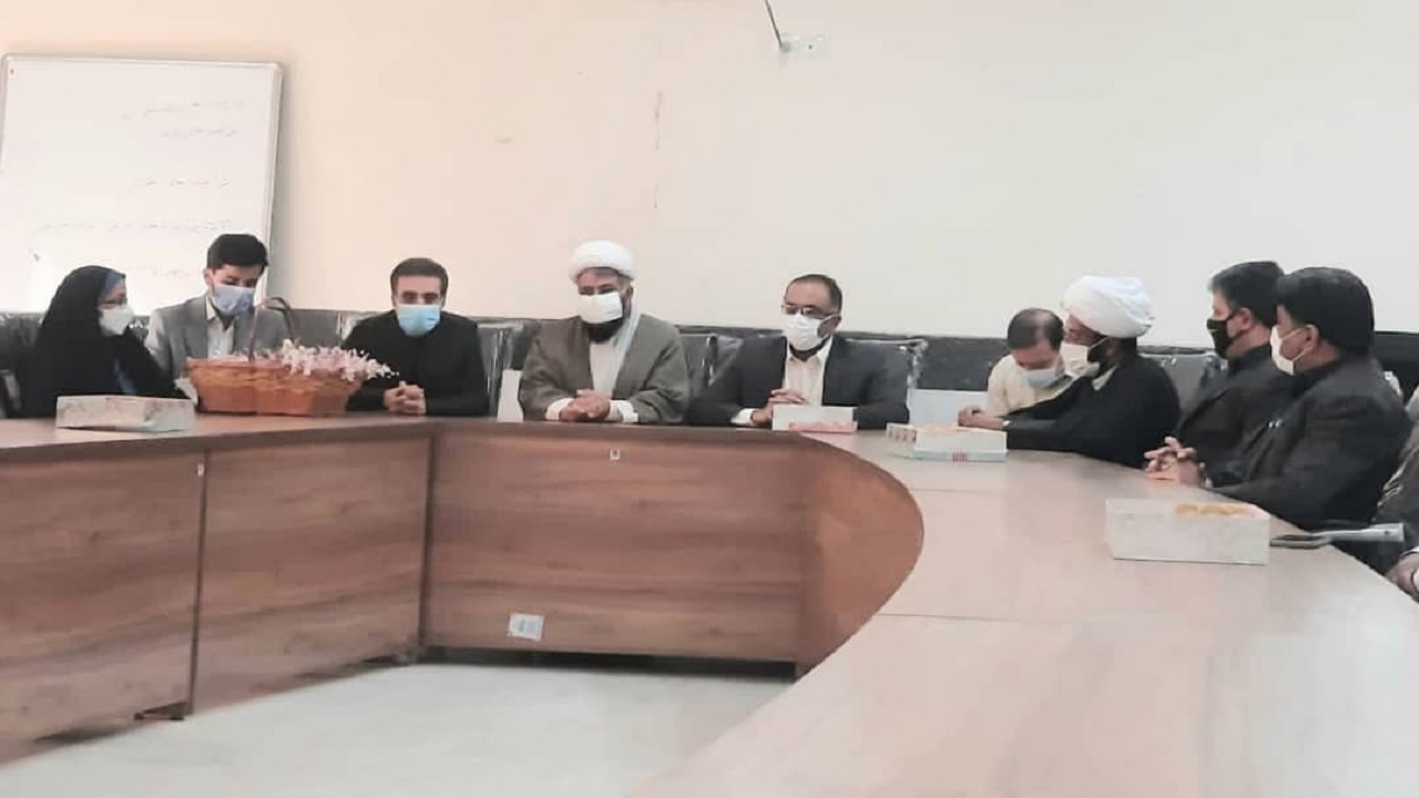 در خجسته میلاد حضرت زینب (س) پرستاران نیکشهر تجلیل شدند