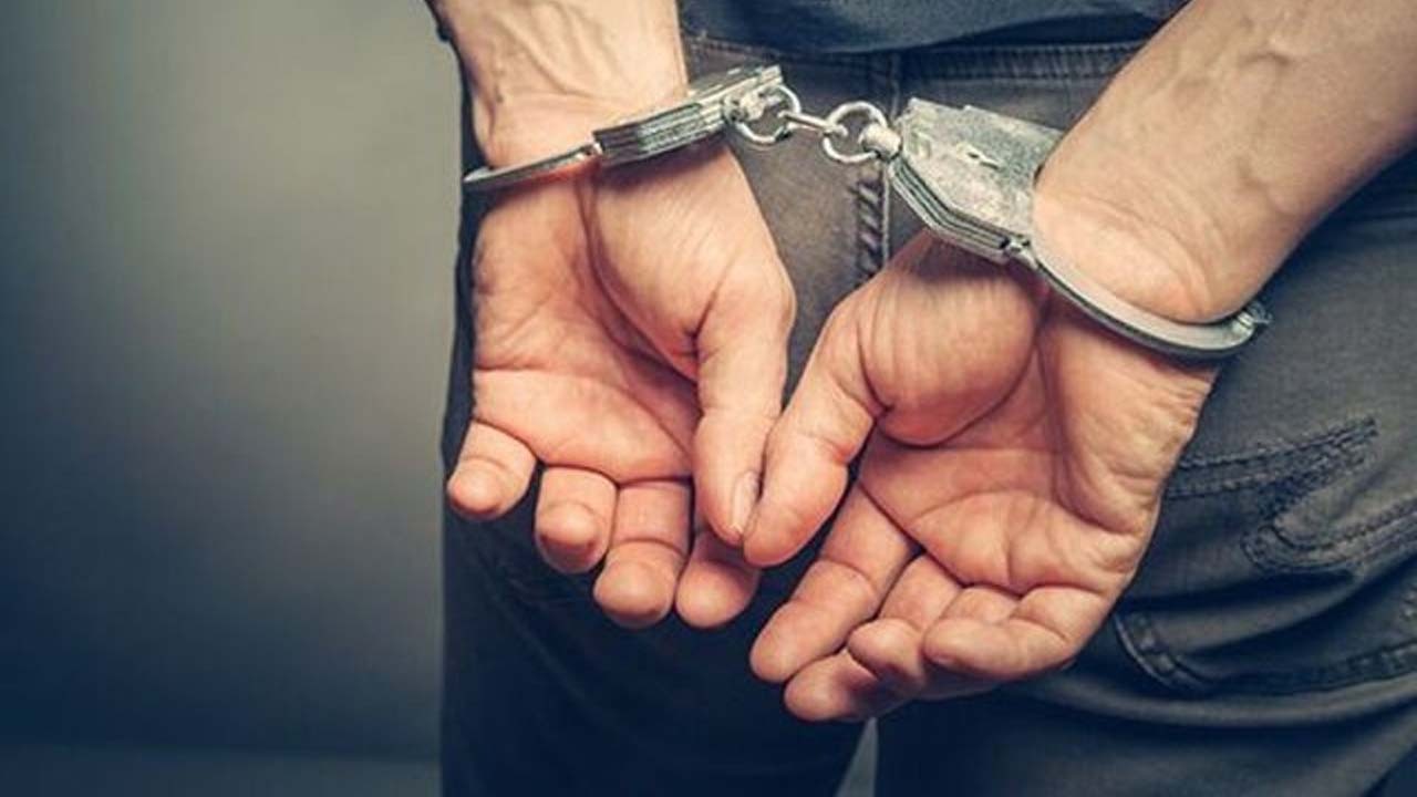 دزدانی که اول چاقو می‌زدند بعد سرقت می‌کردند