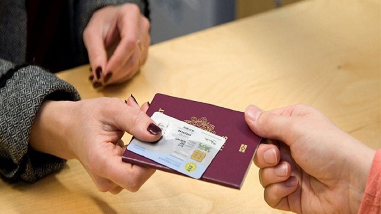 کلاهبرداری زن آمریکایی با سرقت هویت دخترش