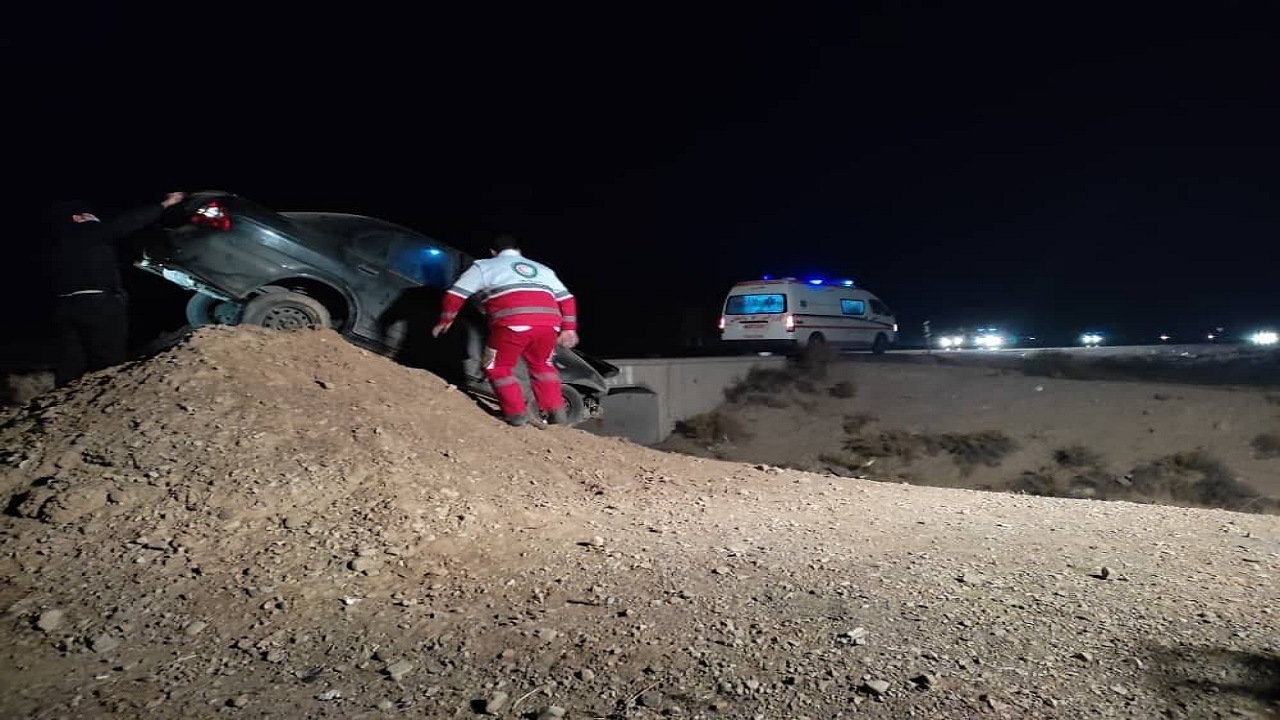 انحراف از جاده تیبا در دامغان با ۴ مصدوم