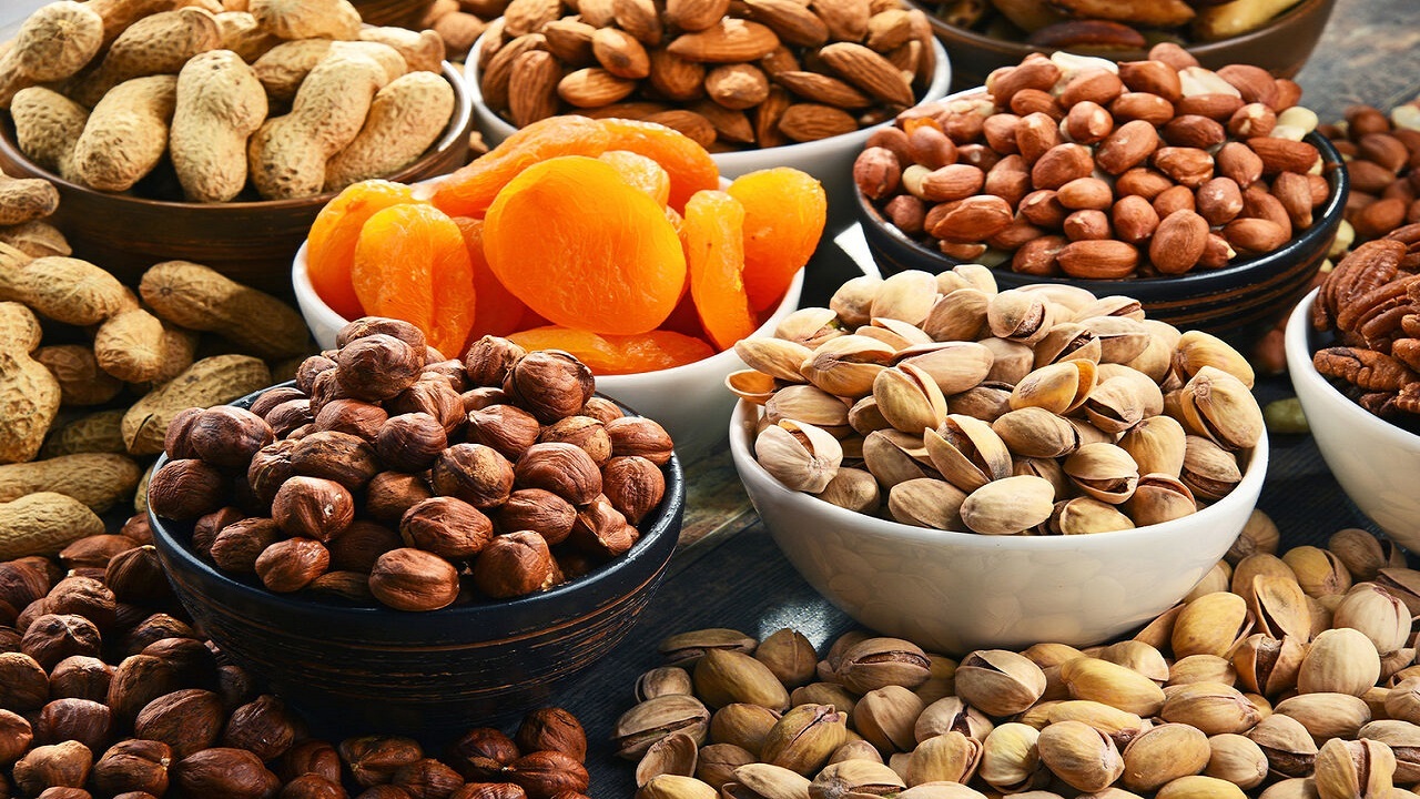 آغاز فروش فوق العاده کالاهای پرمصرف شب یلدا در خراسان رضوی