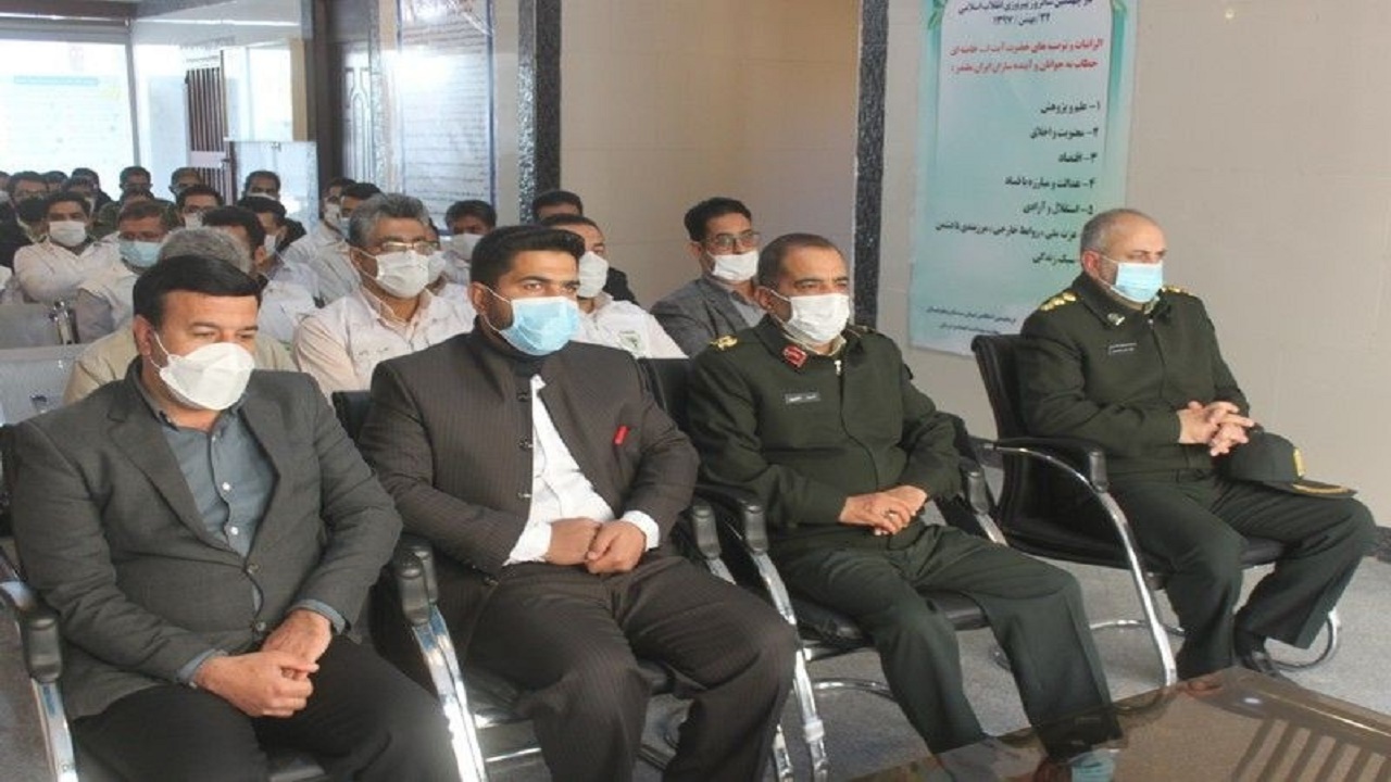 تقدیر فرمانده انتظامی  ار کارکنان معاونت بهداد به مناسبت روز پرستار
