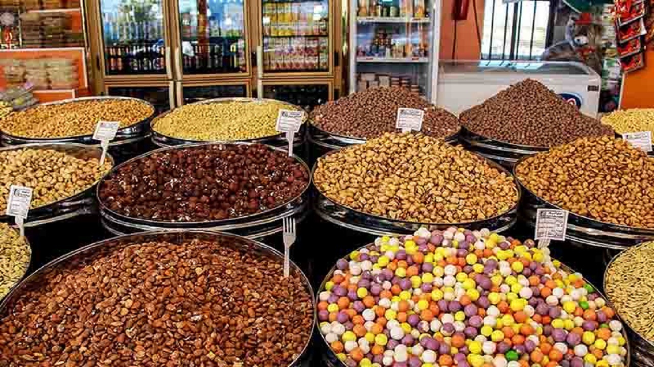 آجیل یلدا خریدار ندارد