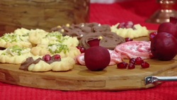 طرز تهیه سالاد انار + فیلم