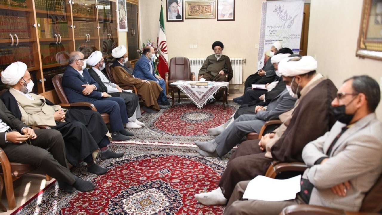 دیدار امام جمعه اصفهان با شورای سیاست گذاری کنگره بین المللی نهج البلاغه