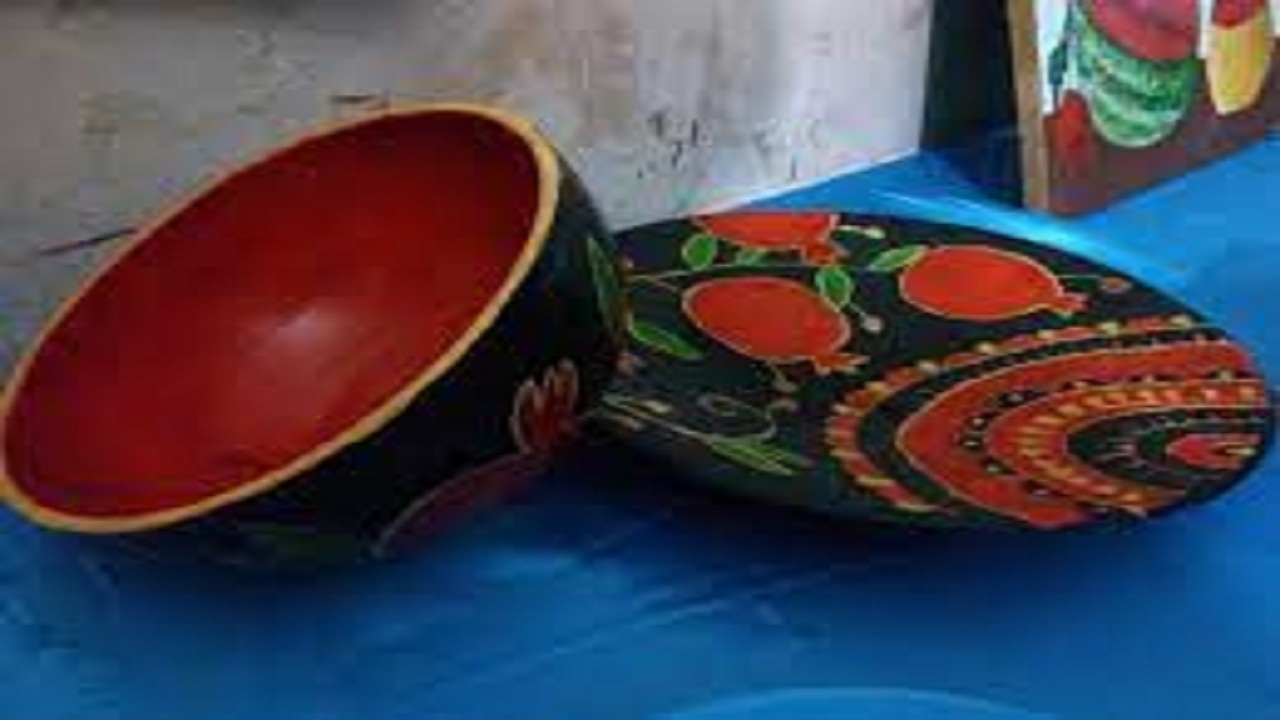 عرضه صنایع دستی در چهارمحال و بختیاری با تخفیف یلدایی