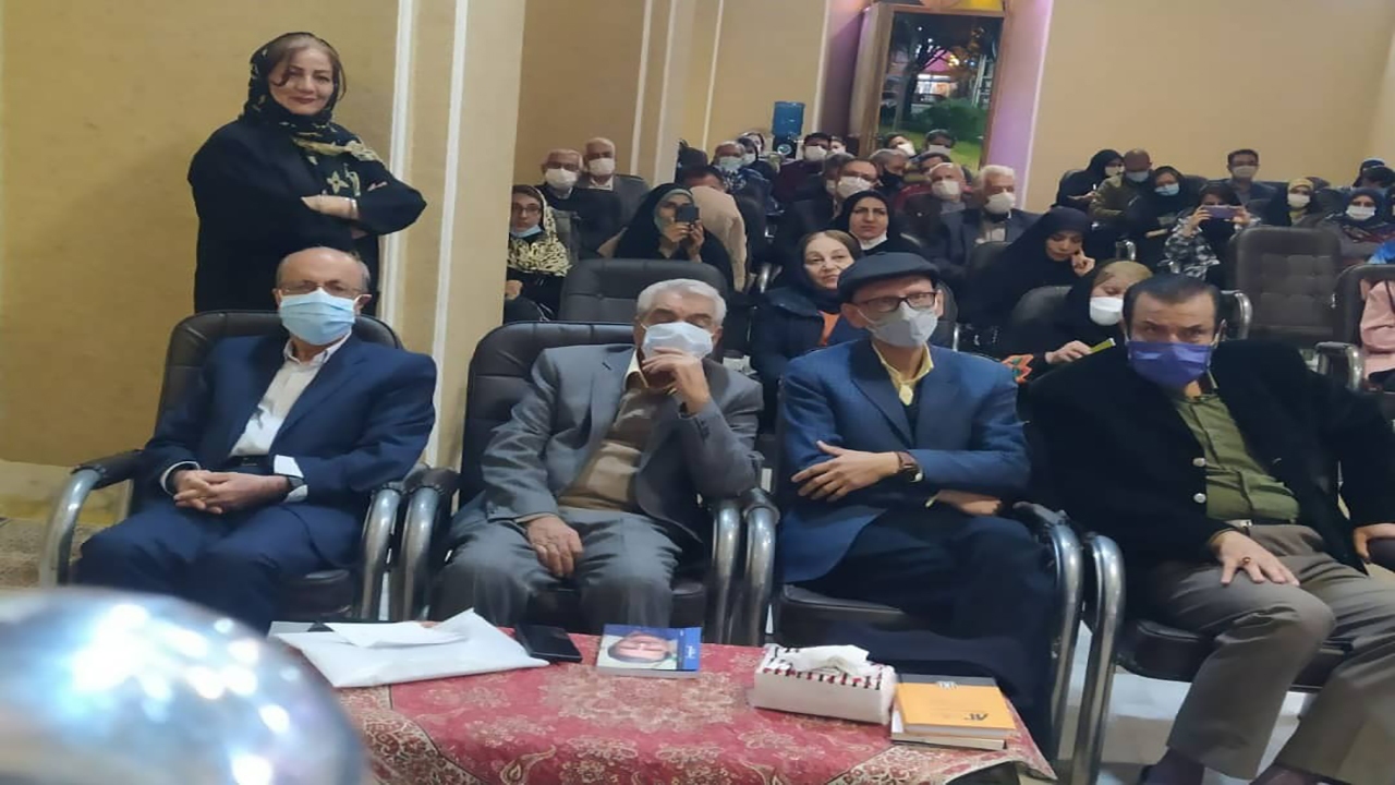 انجمن قلم کرمان سالانه میزبان ۸۰ جشنواره شعر است