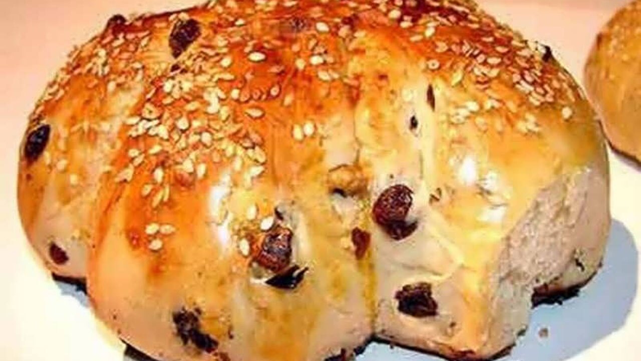 آموزش پخت نان گردویی + فیلم