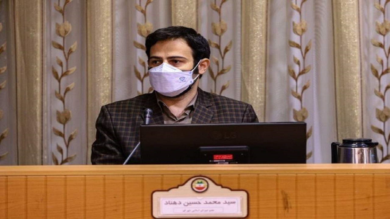 سهم ناوگان عمومی در سفر‌های شهری قم کاهش یافته است