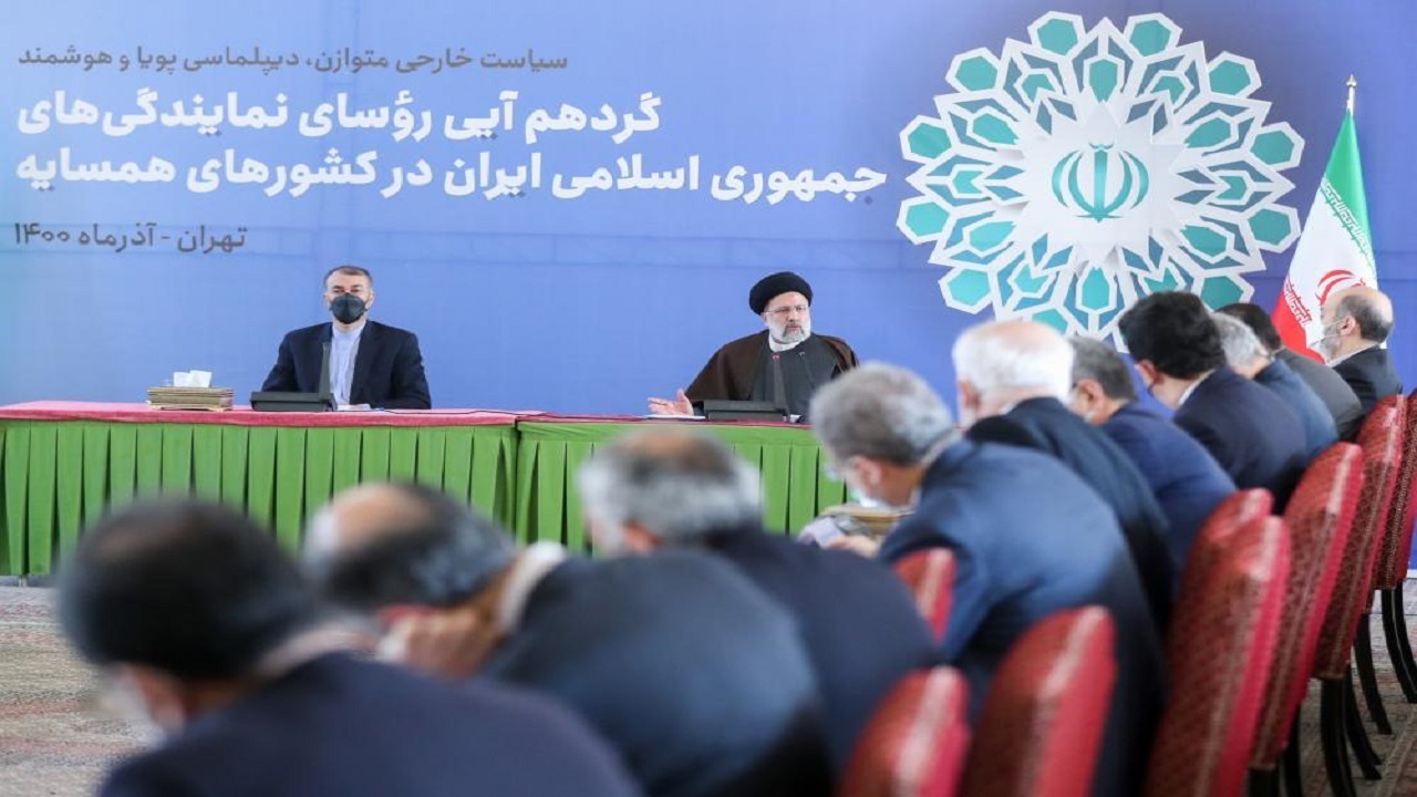 اهميت نشست رؤسای نمایندگی‌های ایران در کشورهای همسایه