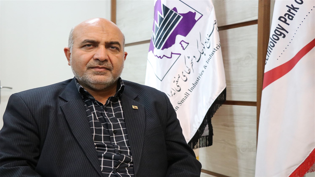 ممنوعیت هرگونه نقل و انتقال زمین در شهرک‌های صنعتی فارس