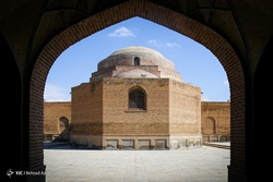 کاروانسرای تاریخی مهیار - اصفهان