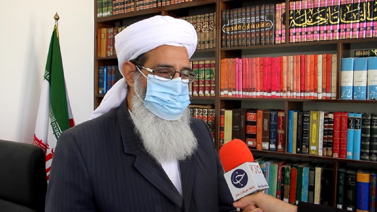 پیروان همه مذاهب اسلامی به اهل بیت(ع) محبت دارند