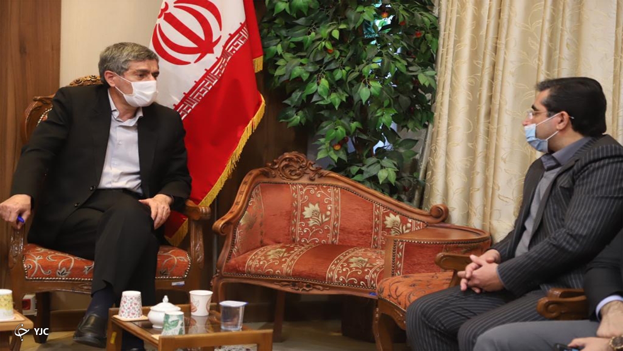 رونق شهرک‌های صنعتی مشکل اشتغال فارس را رفع می‌کند