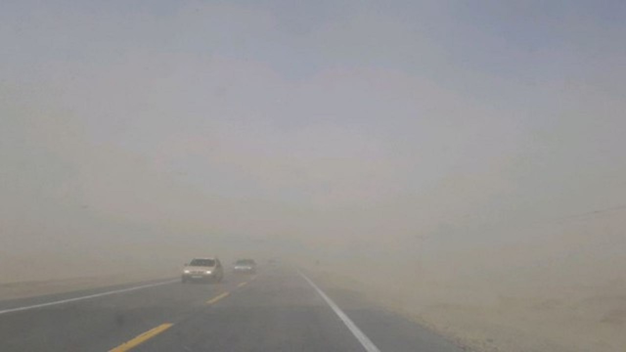 کاهش دید افقی به ۵۰ متر رسید