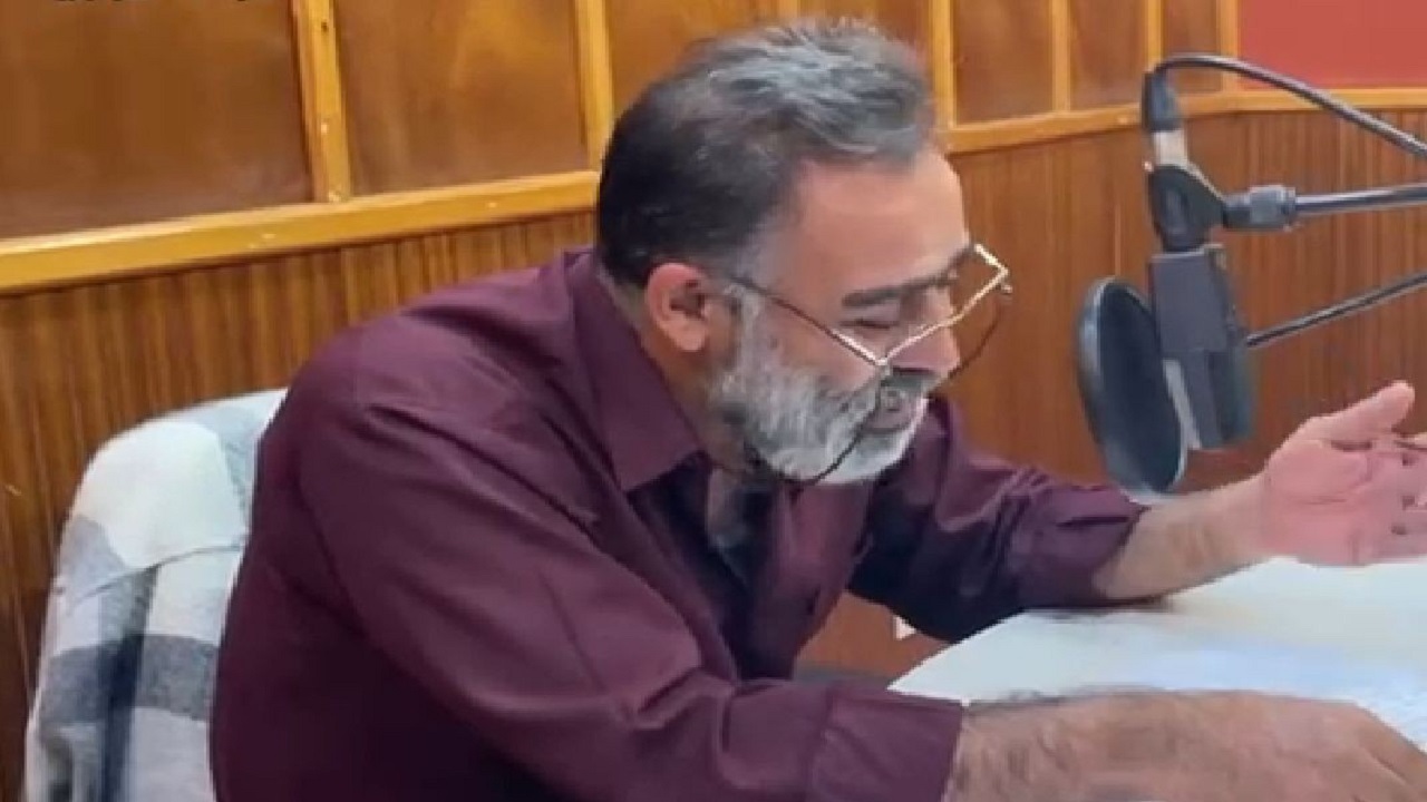 طنز رادیویی "رندانه" روزهای زوج، بر روی آنتن