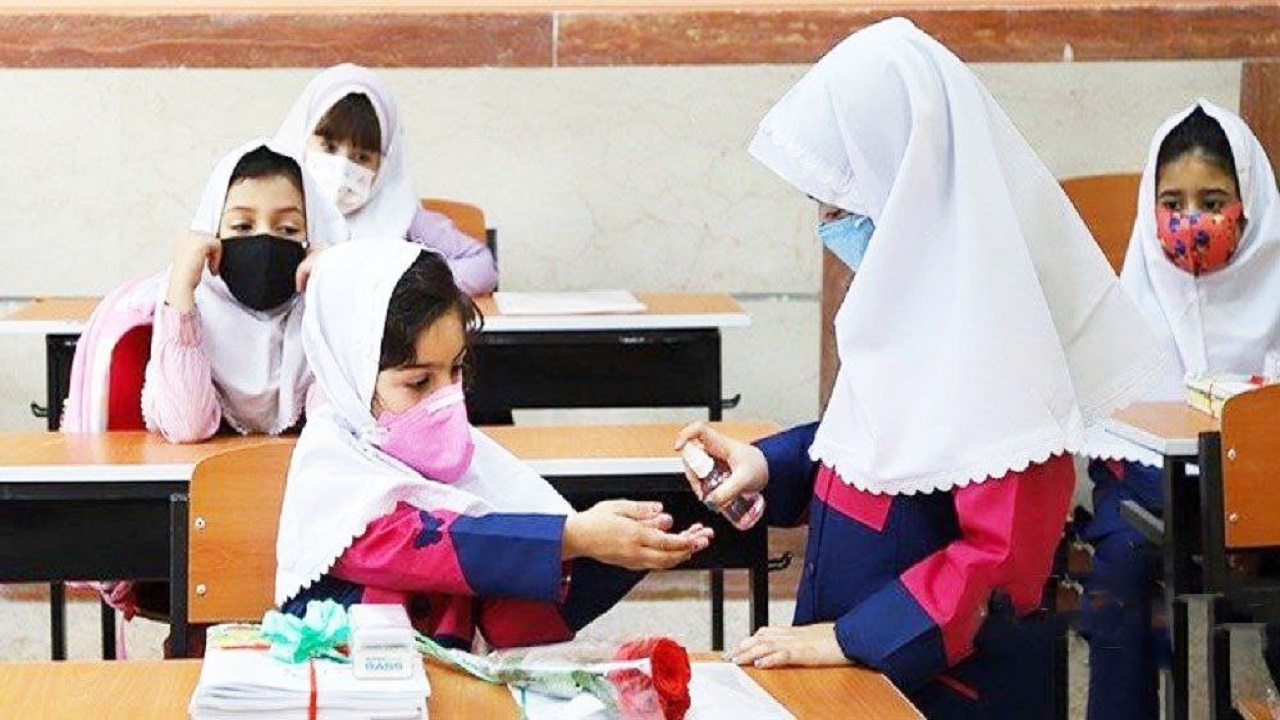 پایش روزانه سلامت دانش‌آموزان در استان قزوین