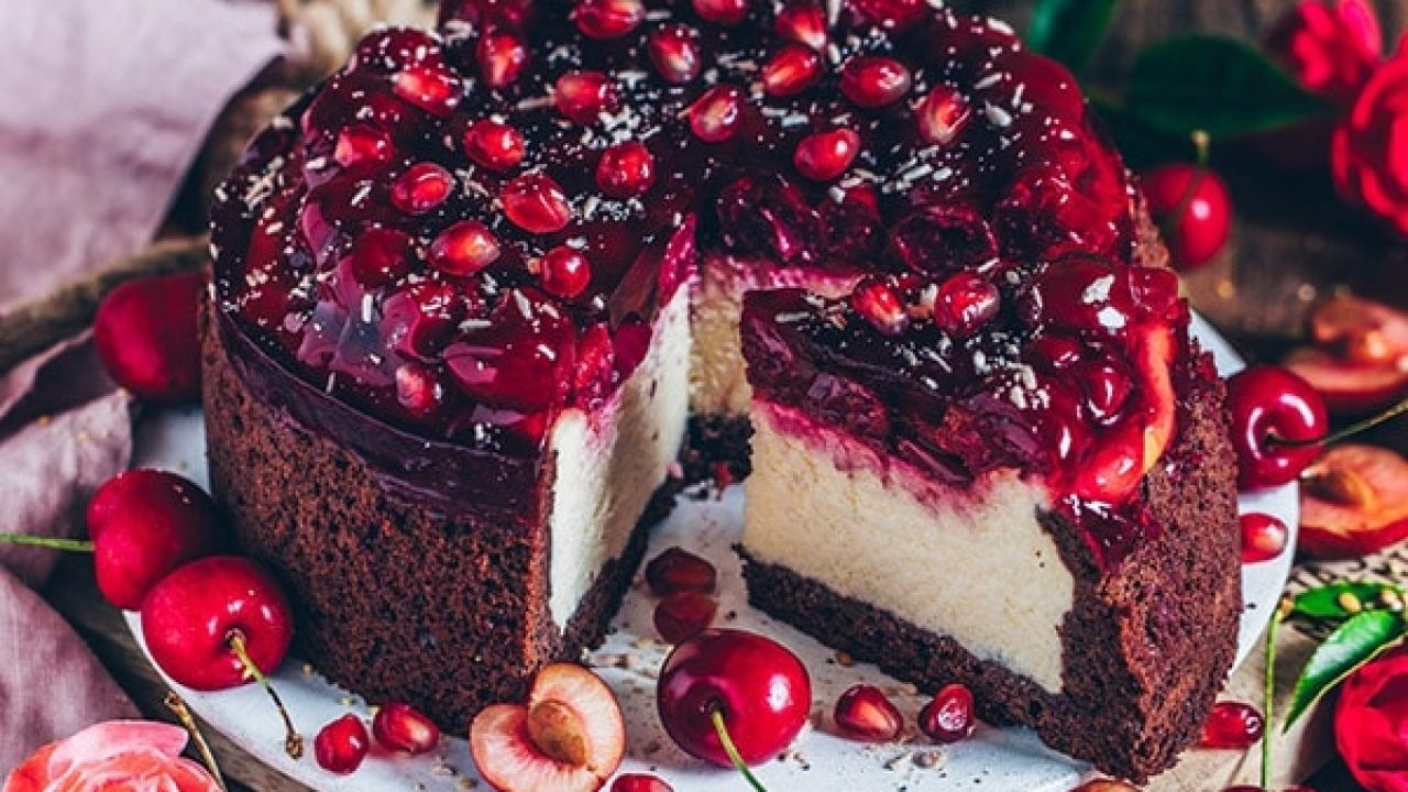طرز تهیه کیک ژله و انار + فیلم