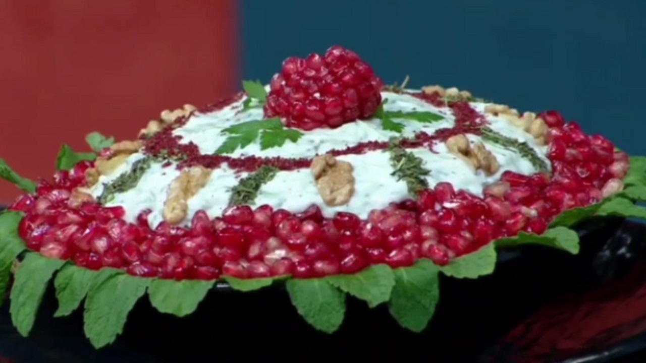 طرز تهیه سالاد انار + فیلم