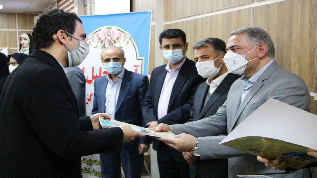 تجلیل از معلمان و دانش آموزان پژوهشگر برتر استان قزوین