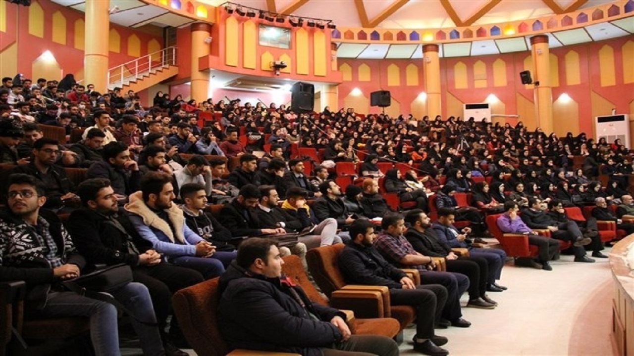 ایران مرکز تعامل بین ادیان مختلف بوده است