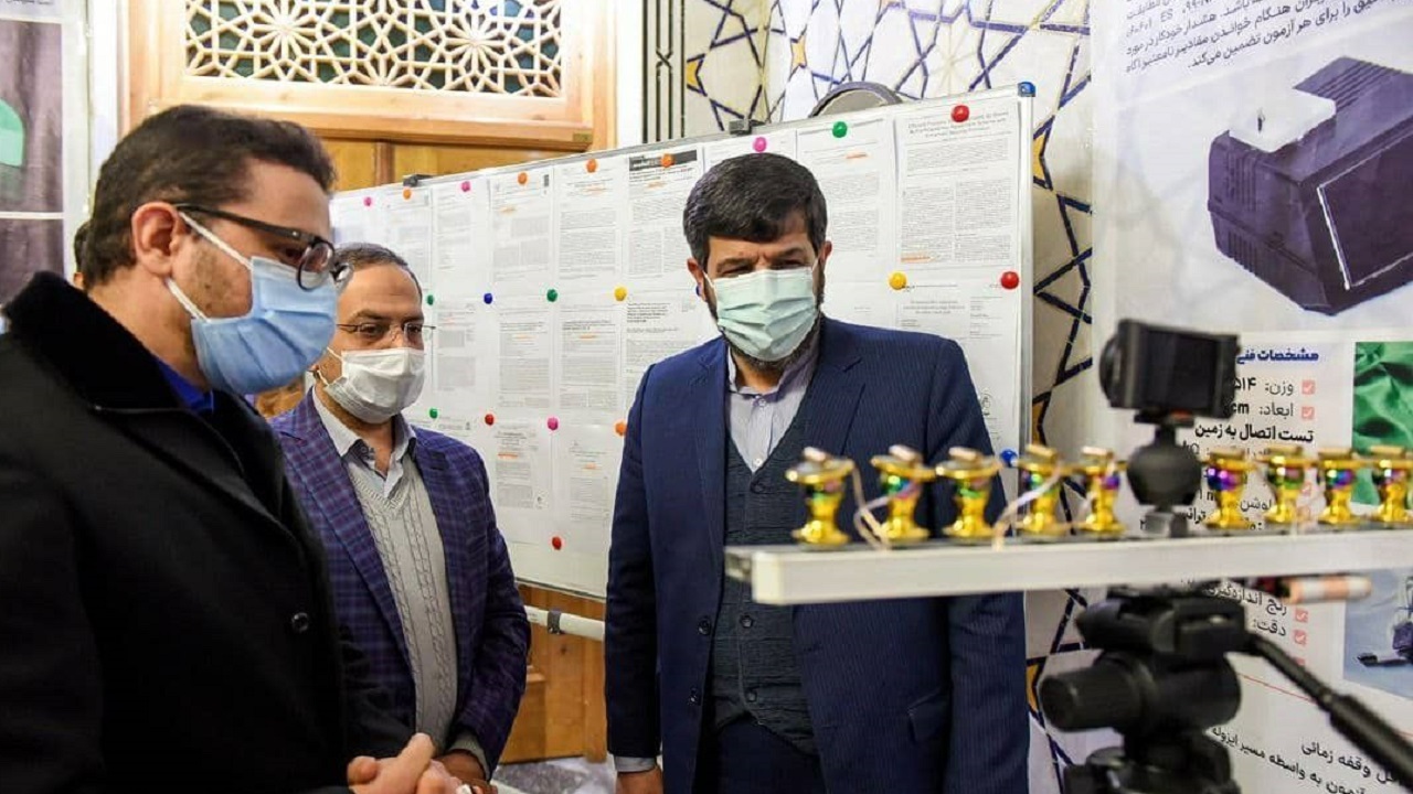 افتتاح نمایشگاه دستاورد‌های علمی و پژوهشی در حرم مطهر رضوی