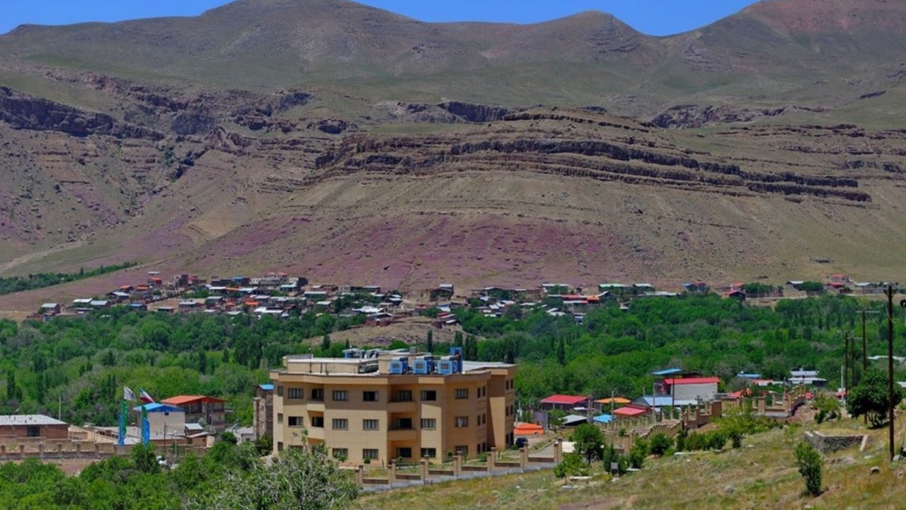 ۴ اخطار و تذکر به مراکز گردشگری دلیجان