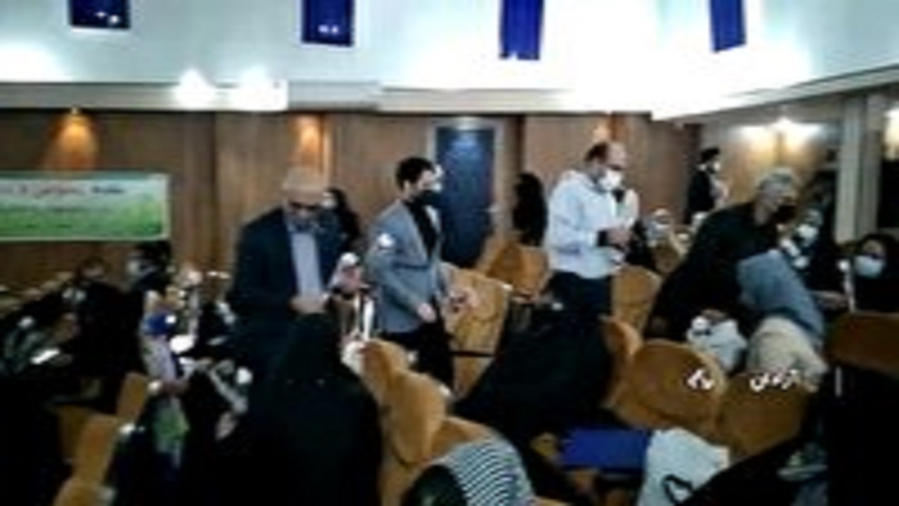 تجلیل از ورزشکاران توانخواه آرادانی