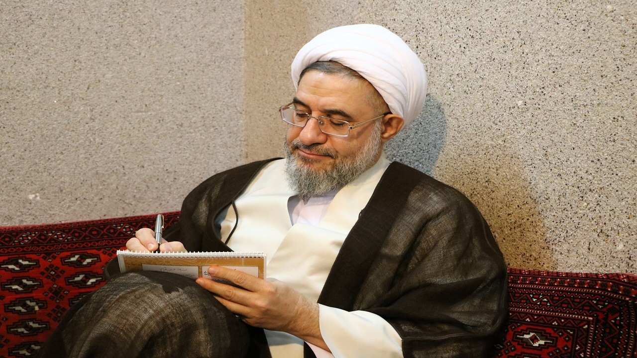 بیانیه آیت الله اراکی در پی اظهارات هتاکانه مولوی گرگیج
