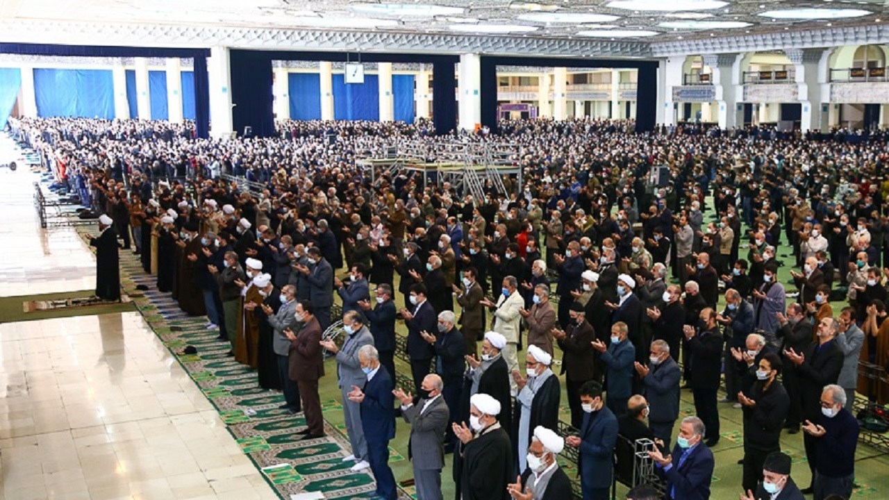 روایتی از یک قرار ۴۲ ساله در نماز جمعه تهران