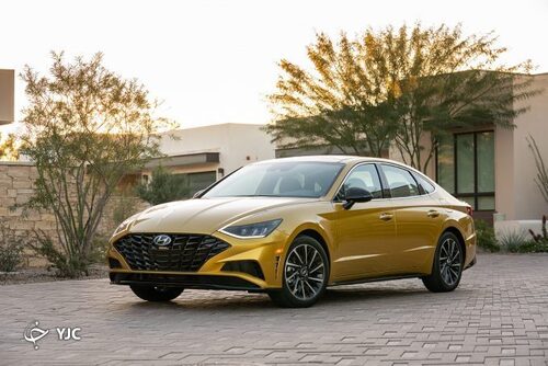 مقایسه مشخصات تویوتا کمری و هیوندای سوناتا + فیلم