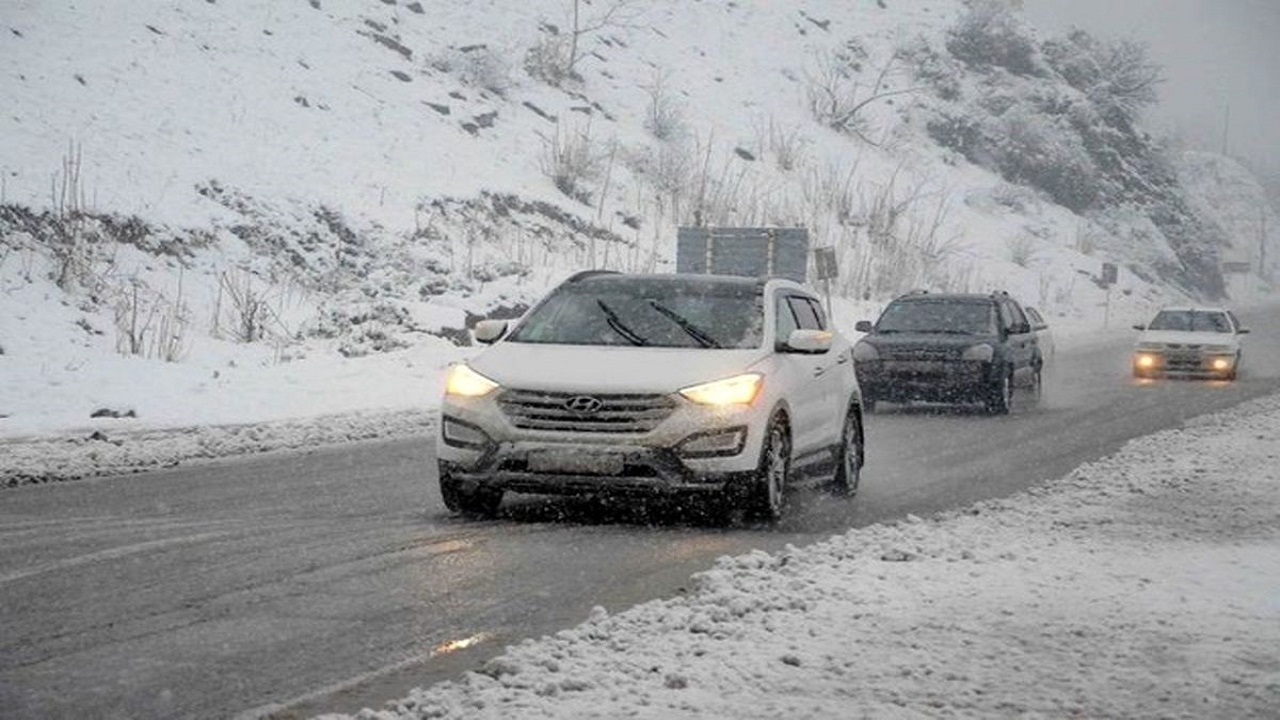 بارش برف سنگین خلخال را سفیدپوش کرد