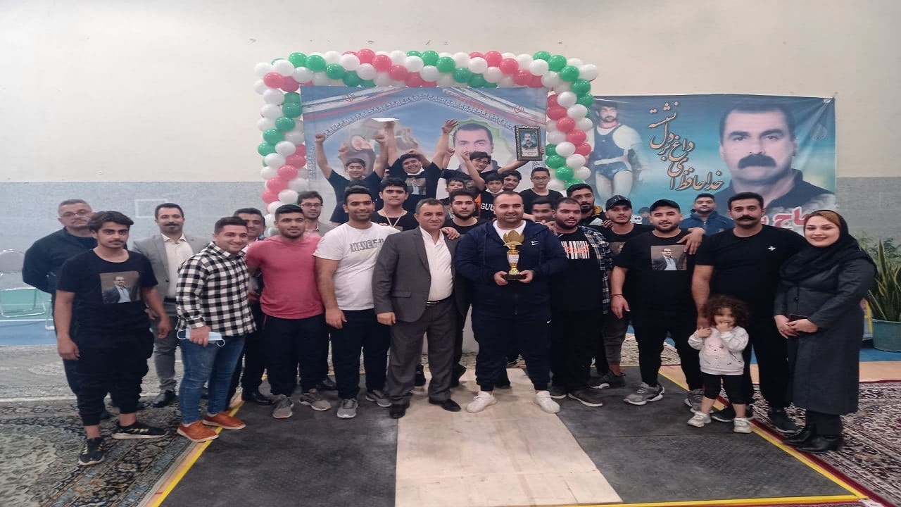 قهرمانی مقتدرانه بهنمیر در وزنه برداری نوجوانان