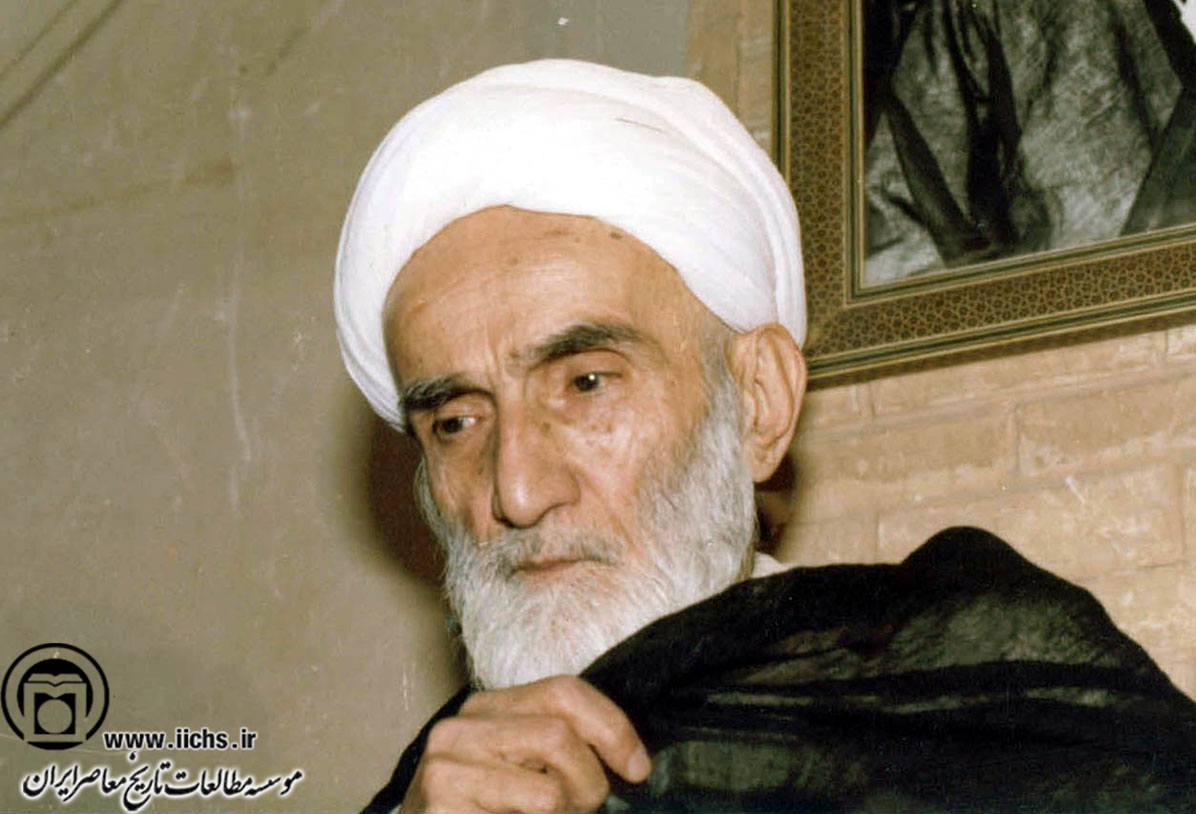 منبری که به او تهمت غیر اخلاقی زده شد + عکس و فیلم