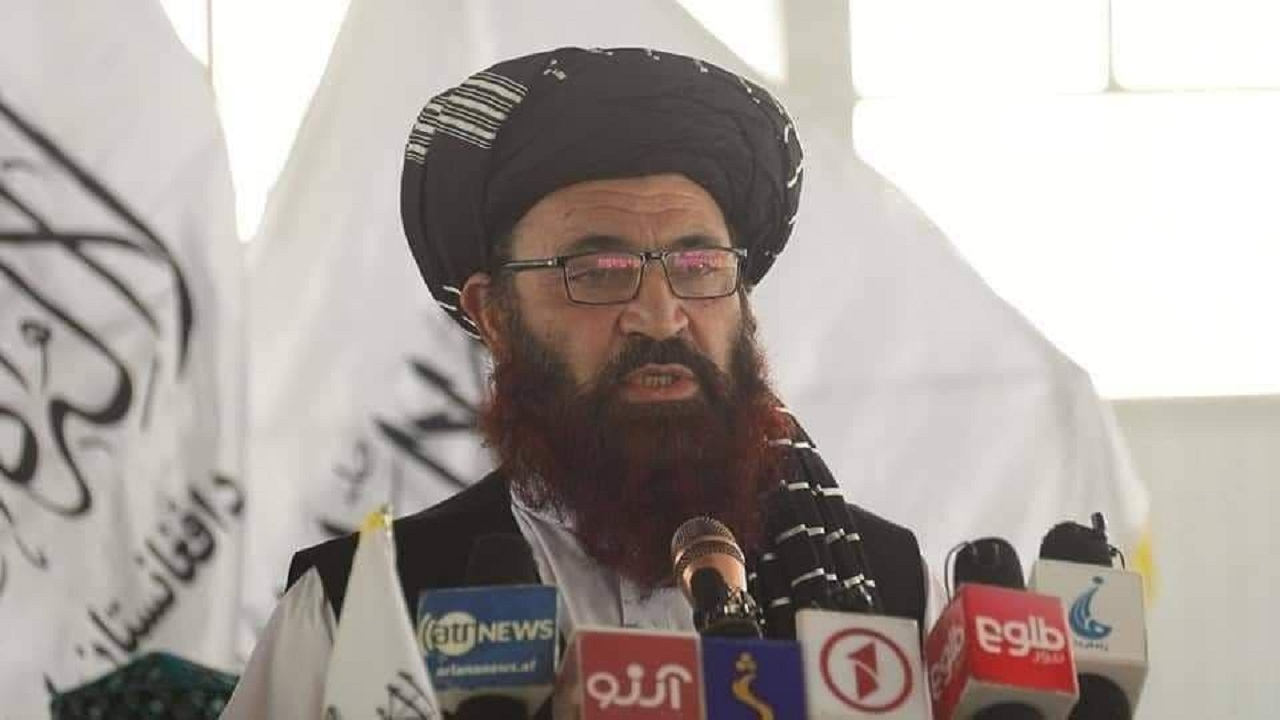 طالبان: پنجشنبه ها فقط بین نیروهای خودمان پاسپورت توزیع می کنیم!
