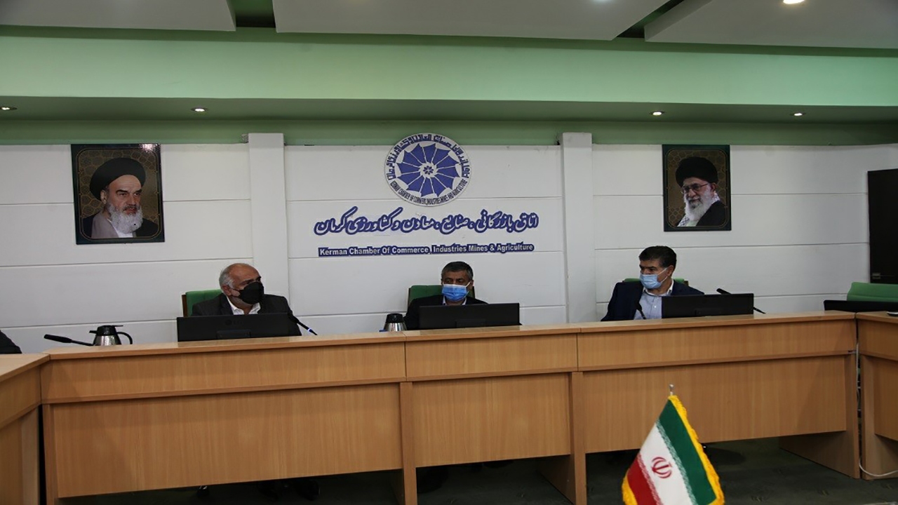 ساخت انگشترهای مشابه انگشتر حاج قاسم در کرمان