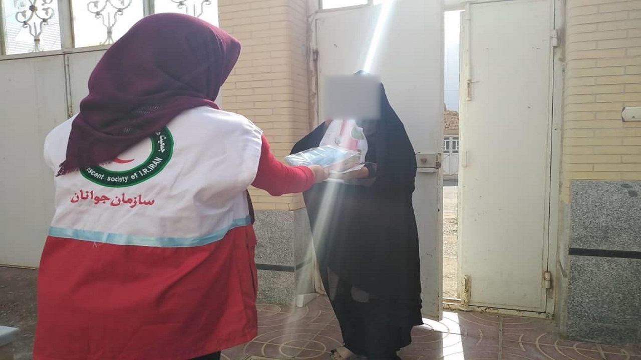 توزیع ۳۵۰ بسته معیشتی بین نیازمندان