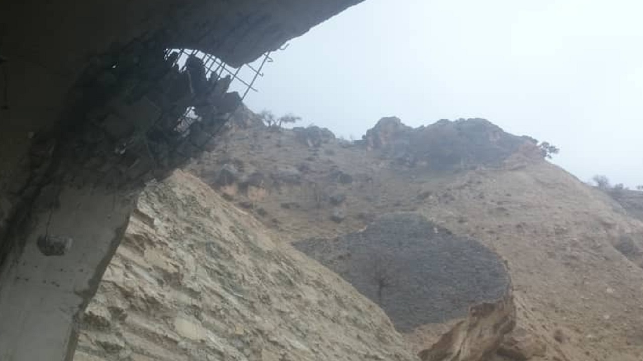 ریزش تونل کارون ۴ در مسیر ارتباطی لردگان به دهدز