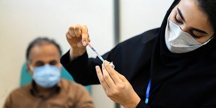 تزریق روزانه ۵ هزار دز واکسن یادآور کرونا در هرمزگان